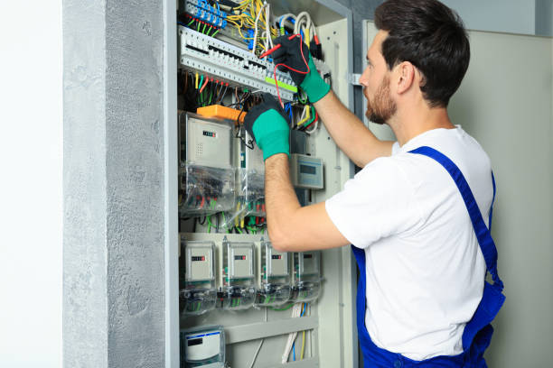 Best Electrical Troubleshooting Services  in Hampton Beach, NH